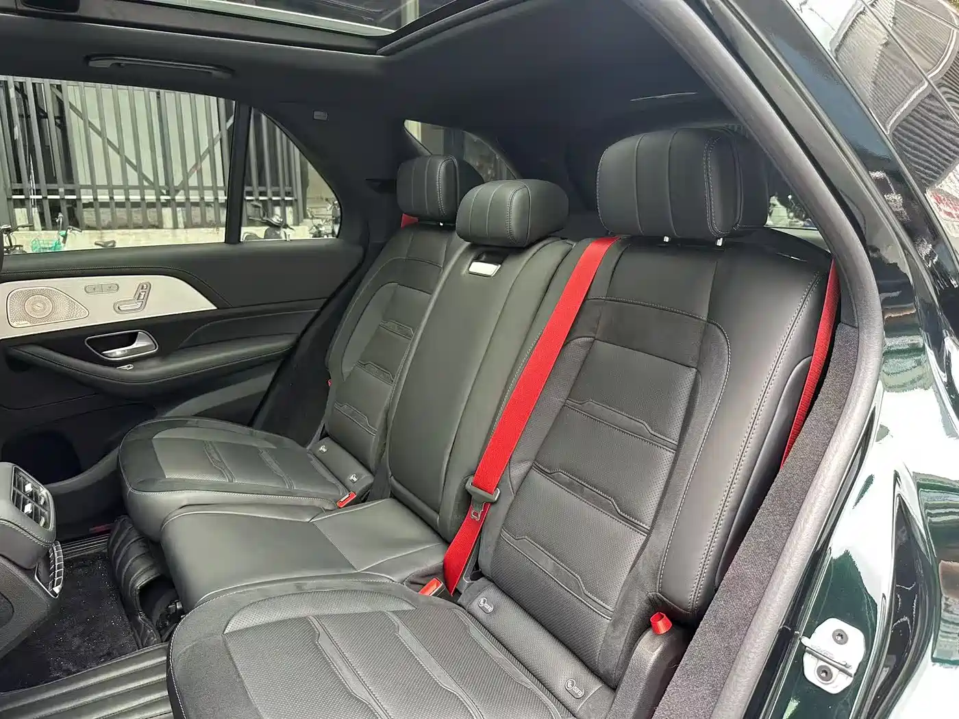 Mercedes-Benz GLE AMG 2024 AMG GLE 53 4MATIC+ фото 13