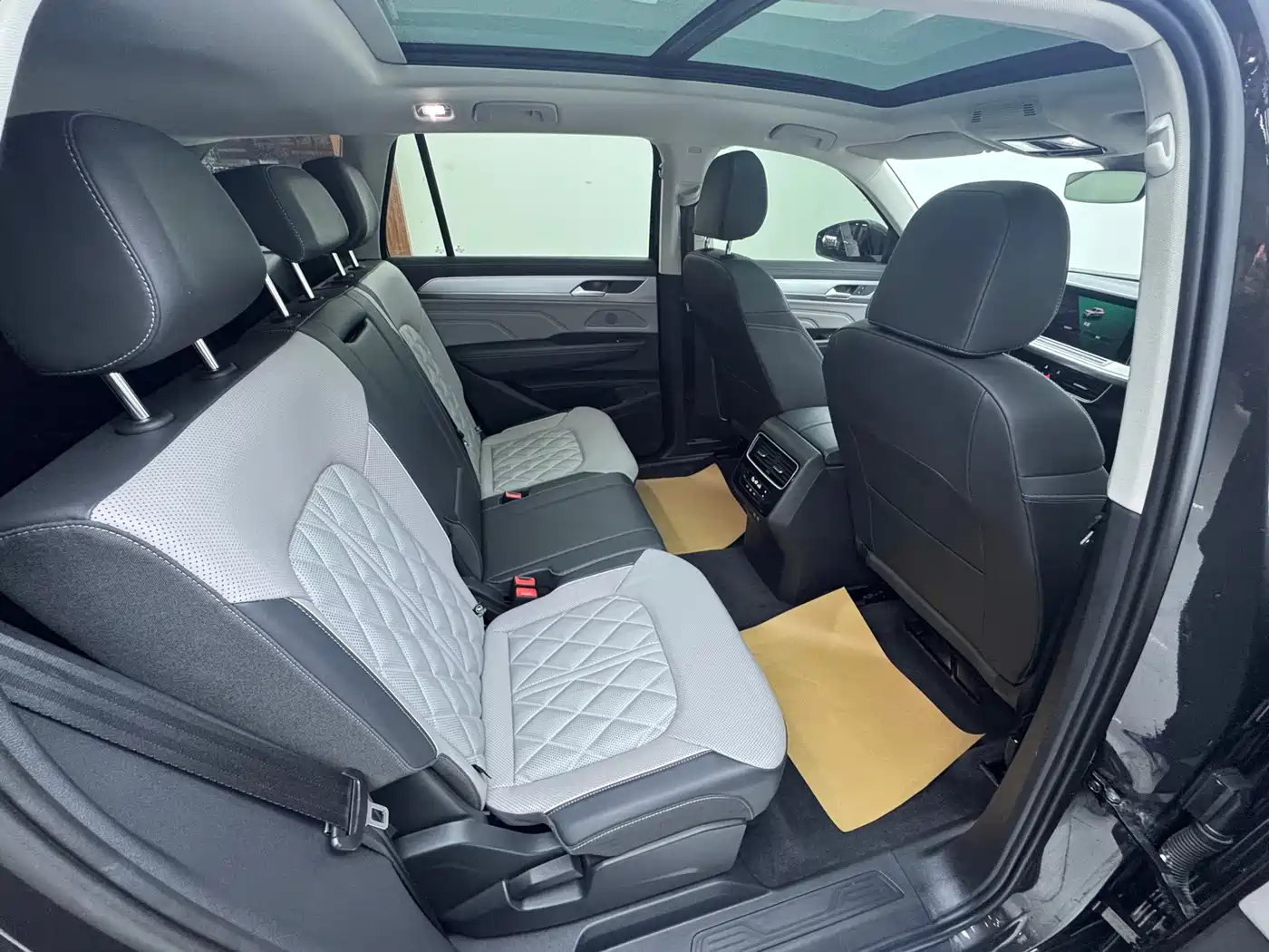 Volkswagen Talagon 2024 380TSI 4WD R-Line Touring фото 13