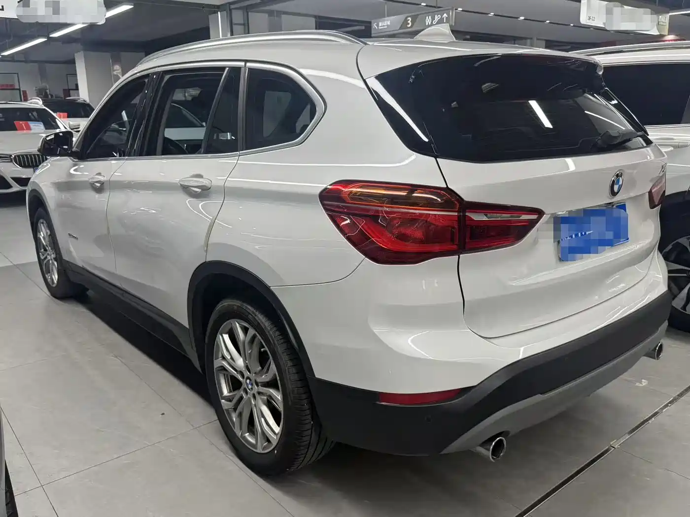 BMW X1 2018 sDrive20Li Leading Model фото 11