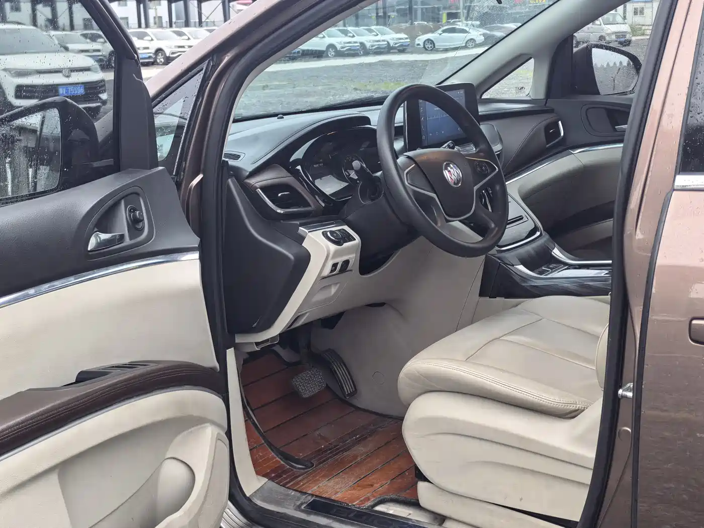 Buick GL8 2020 Model Land Business Class 652T Comfort фото 4