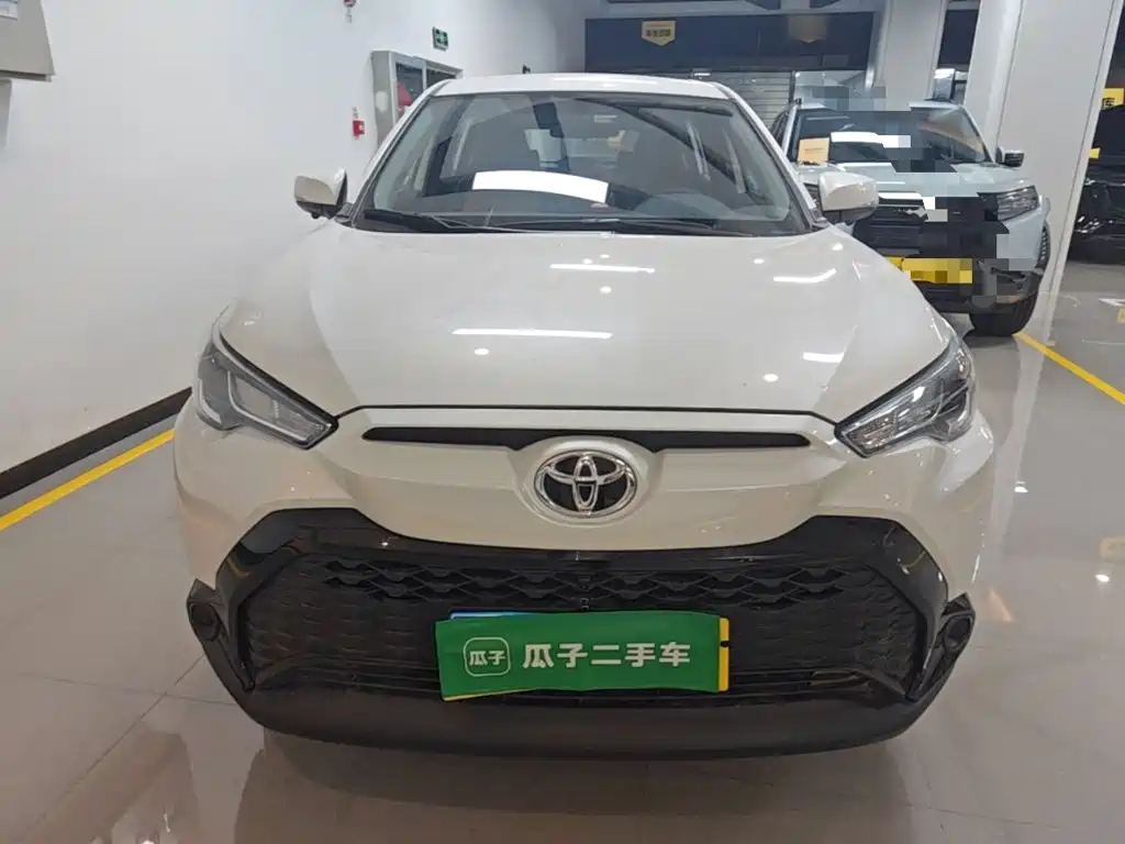 Toyota Frontlander 2025 2024 2.0L CVT Elite Plus Edition