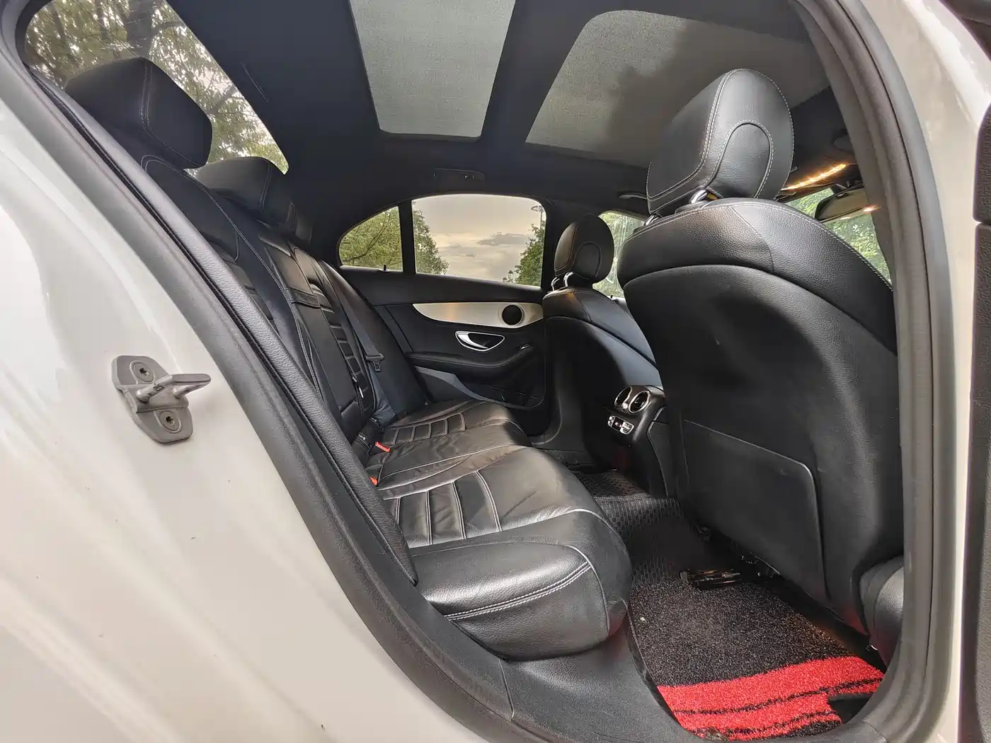 Mercedes-Benz C-Class 2015 C 300 Sport Edition фото 7