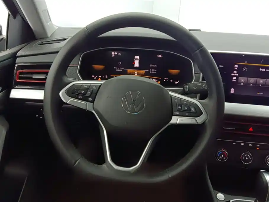 Volkswagen Lavida 2023 300TSI DSG Starlight Full Comfort Edition фото 15