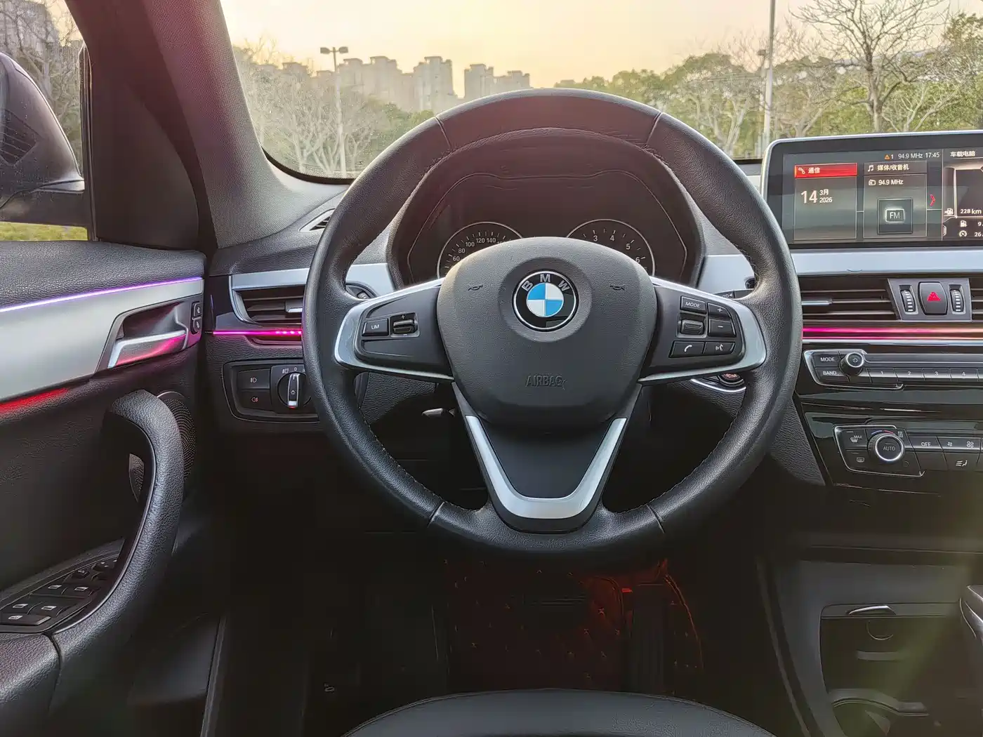 BMW X1 2018 sDrive18Li Fashion Model фото 26