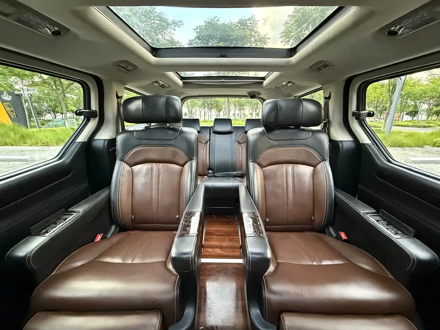 SAIC Maxus Maxus G10 2017 2016 2.0T Automatic Executive Edition
