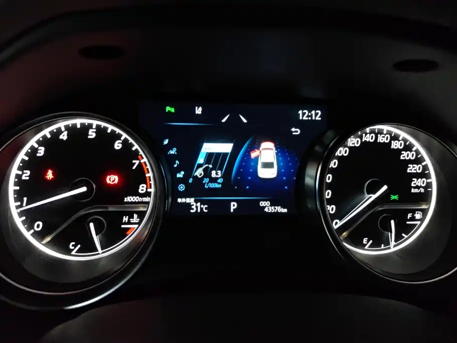 Toyota Camry 2022 2021 2.0G Luxury Edition