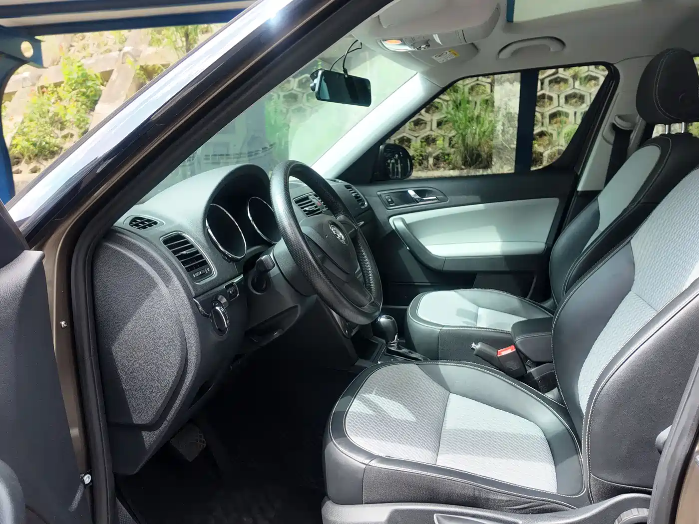 Škoda Yeti 2017 TSI280 DSG Advance фото 10