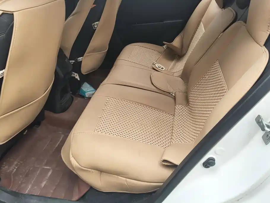 Baojun 310 2016 2016 1.2L Manual Luxury Type