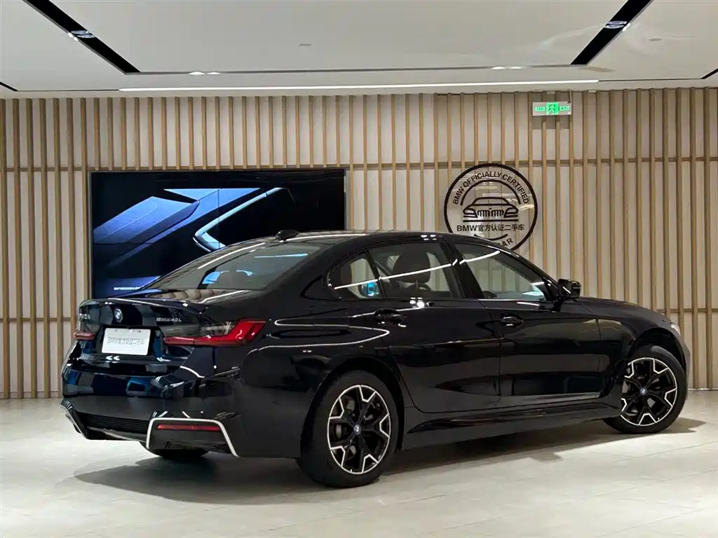 BMW i3 2024 eDrive 40 L Shadow Night Package фото 6