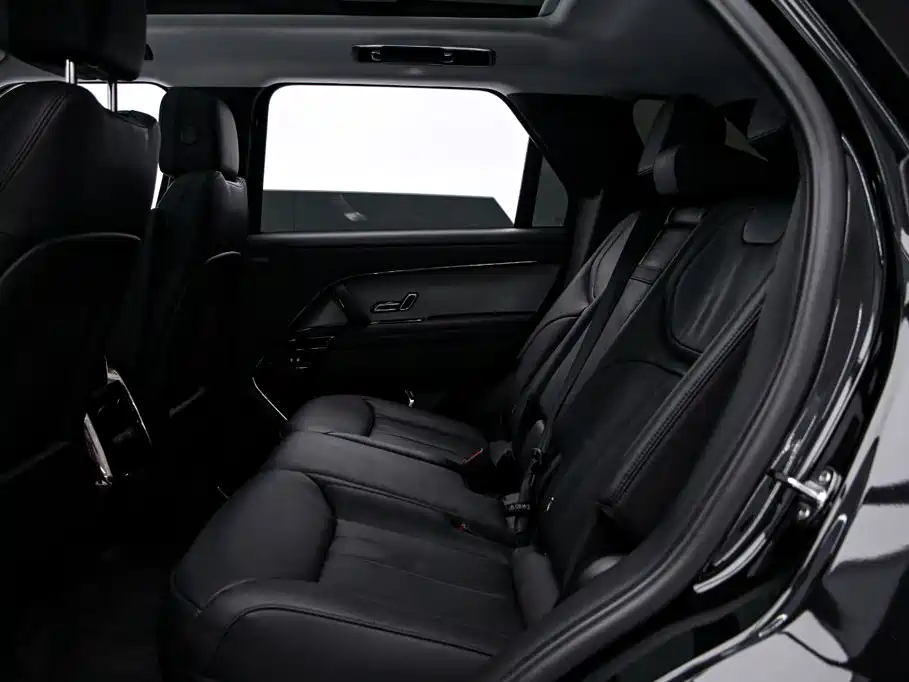 صورة 15 - Land Rover Range Rover Sport