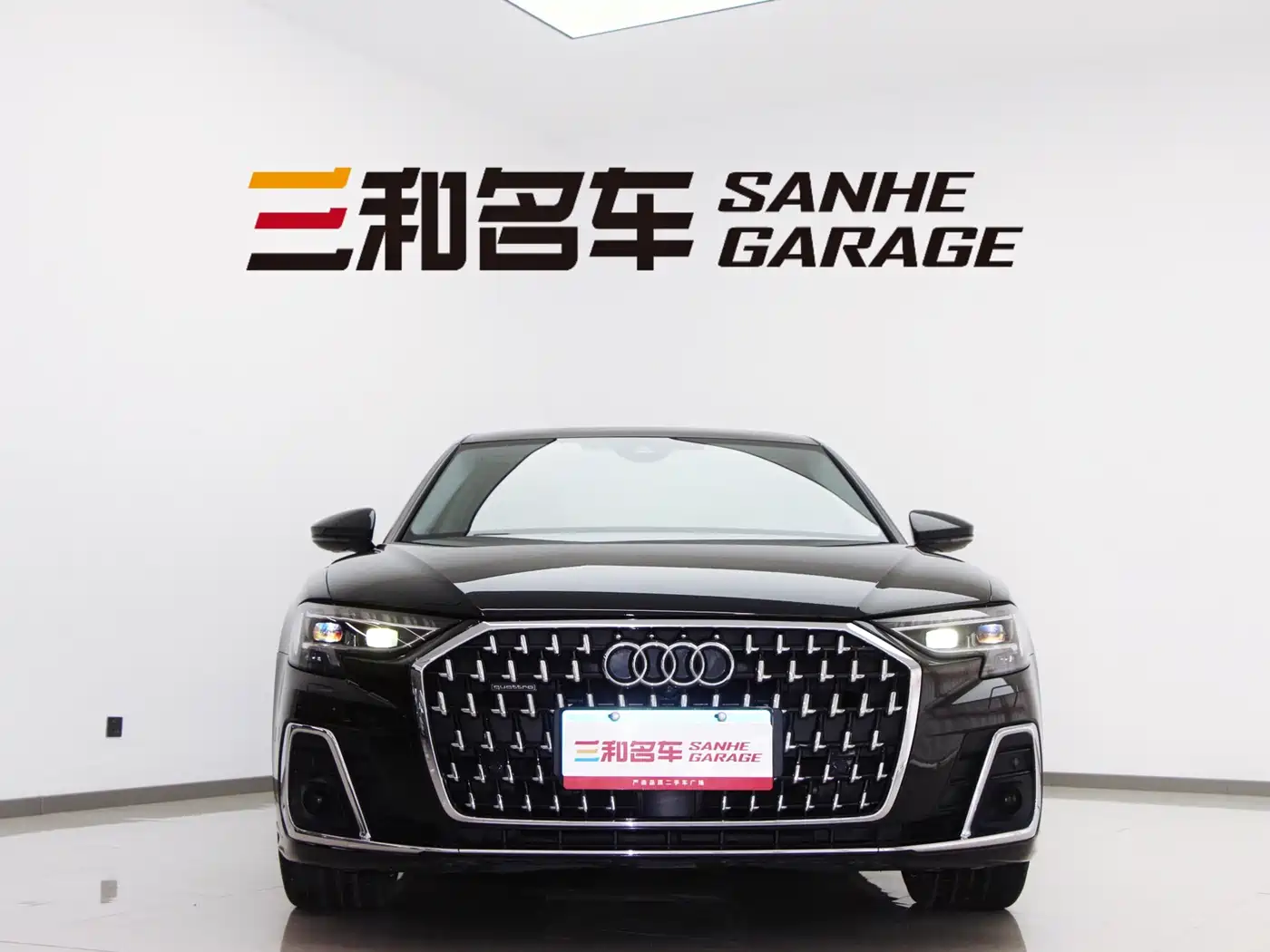 Audi A8 2023 A8L 50 TFSI quattro Exclusive фото 2