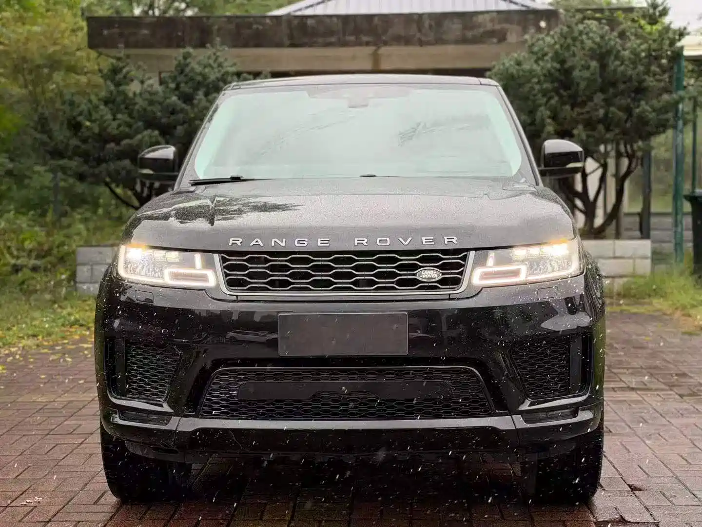 Фото 2 - Land Rover Range Rover Sport