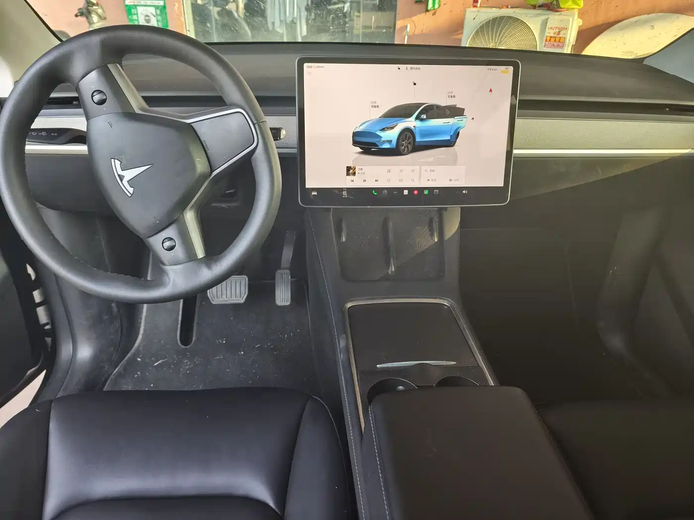 Фото 6 - Tesla Model Y