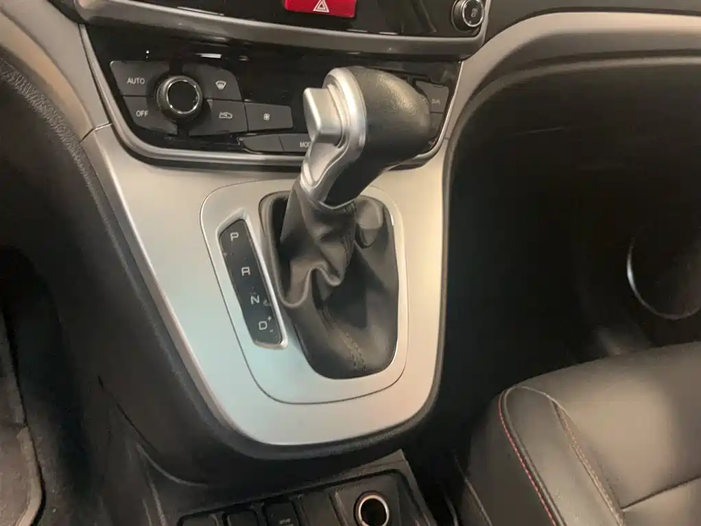 Haval M6 2019 1.5T DCT 2WD Value Edition (China VI) фото 7