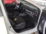 Фото 8 - Toyota Corolla