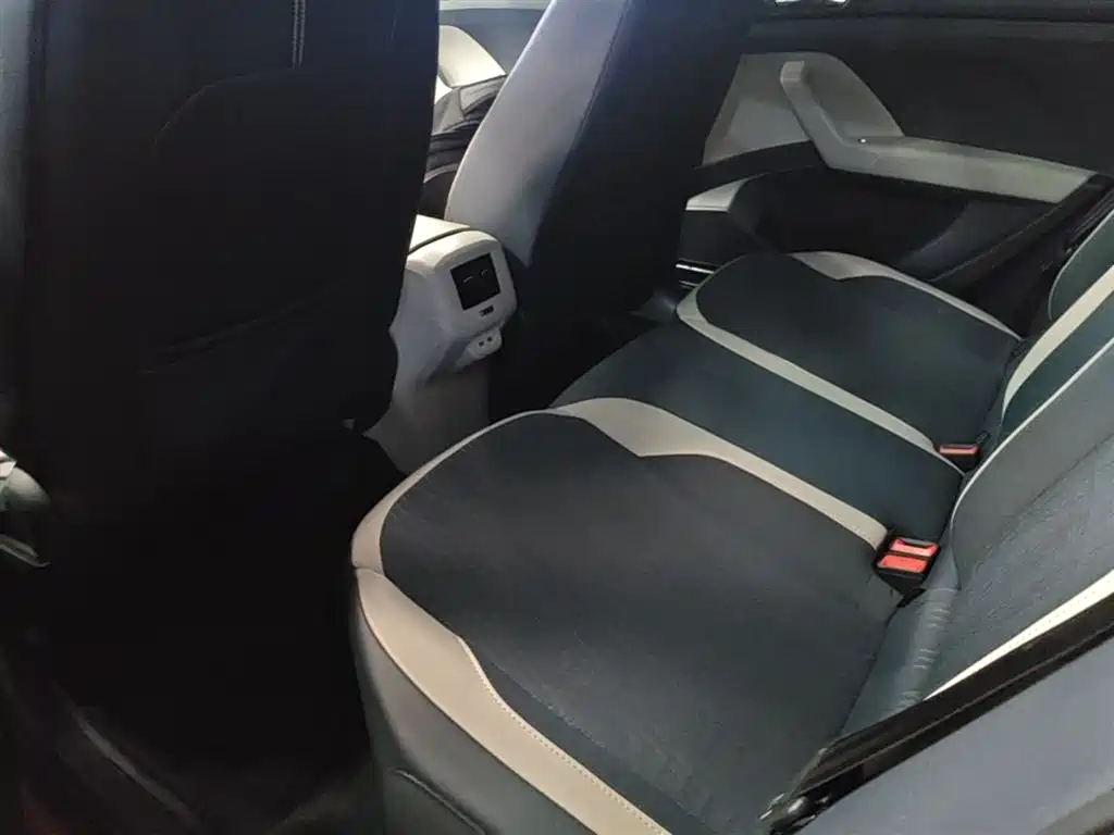 Volkswagen T-Cross 2019 280TSI DSG Comfort Edition фото 17