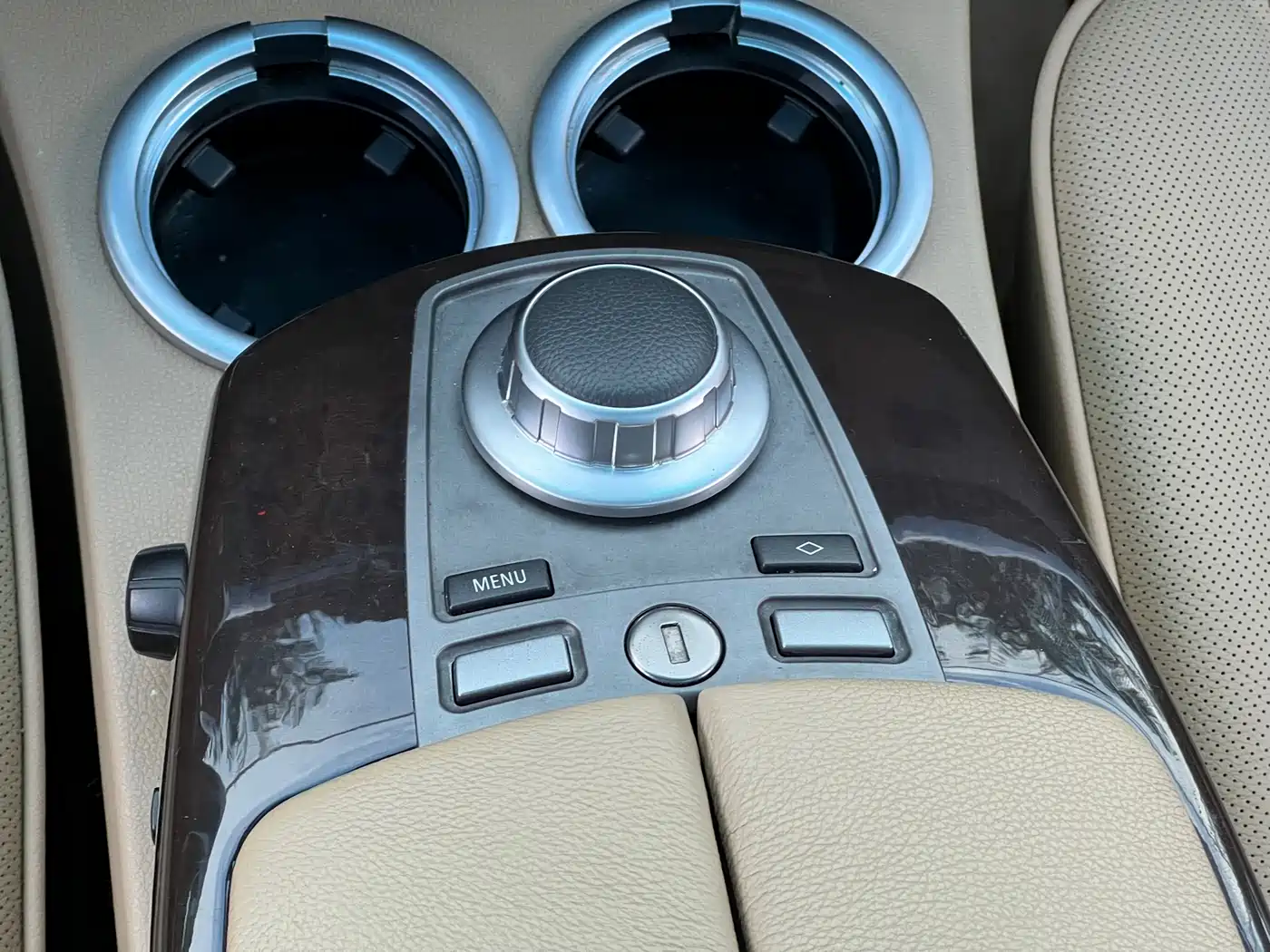 BMW 7 Series 2005 Model 730Li фото 21