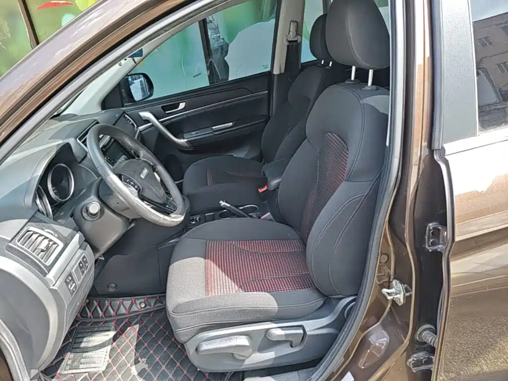 Haval M6 2018 2017 1.5T Automatic 2WD Urban
