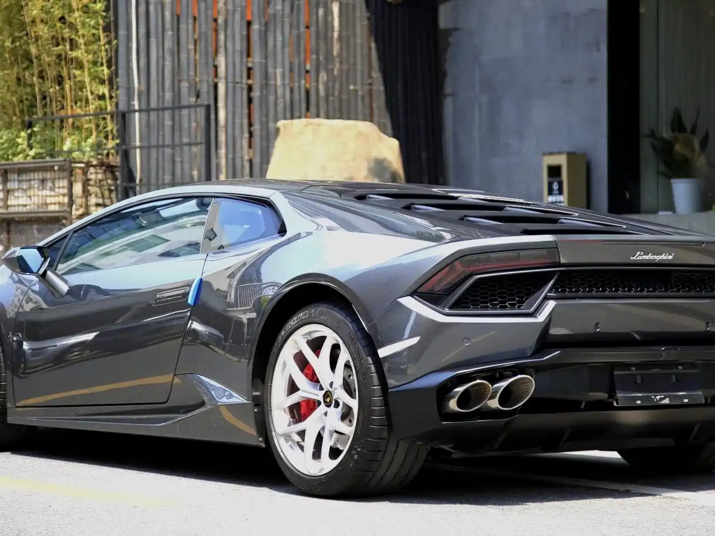 Lamborghini Huracán 2016 LP 600-4 Limited Edition фото 7