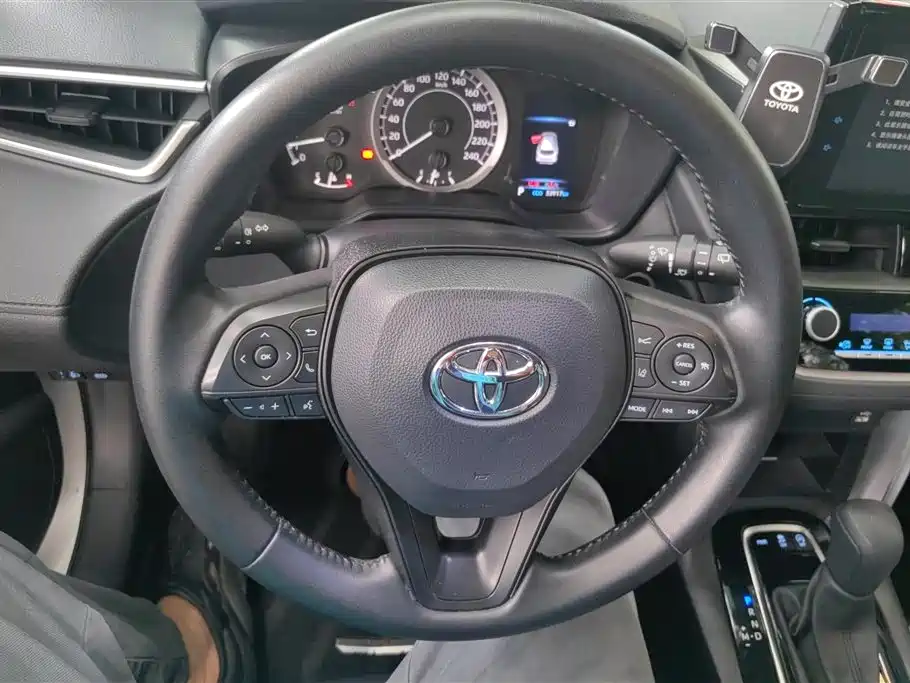 Toyota Corolla Cross 2022 2.0L Elite Edition фото 15