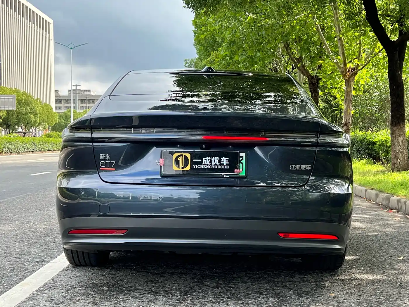 NIO NIO ET7