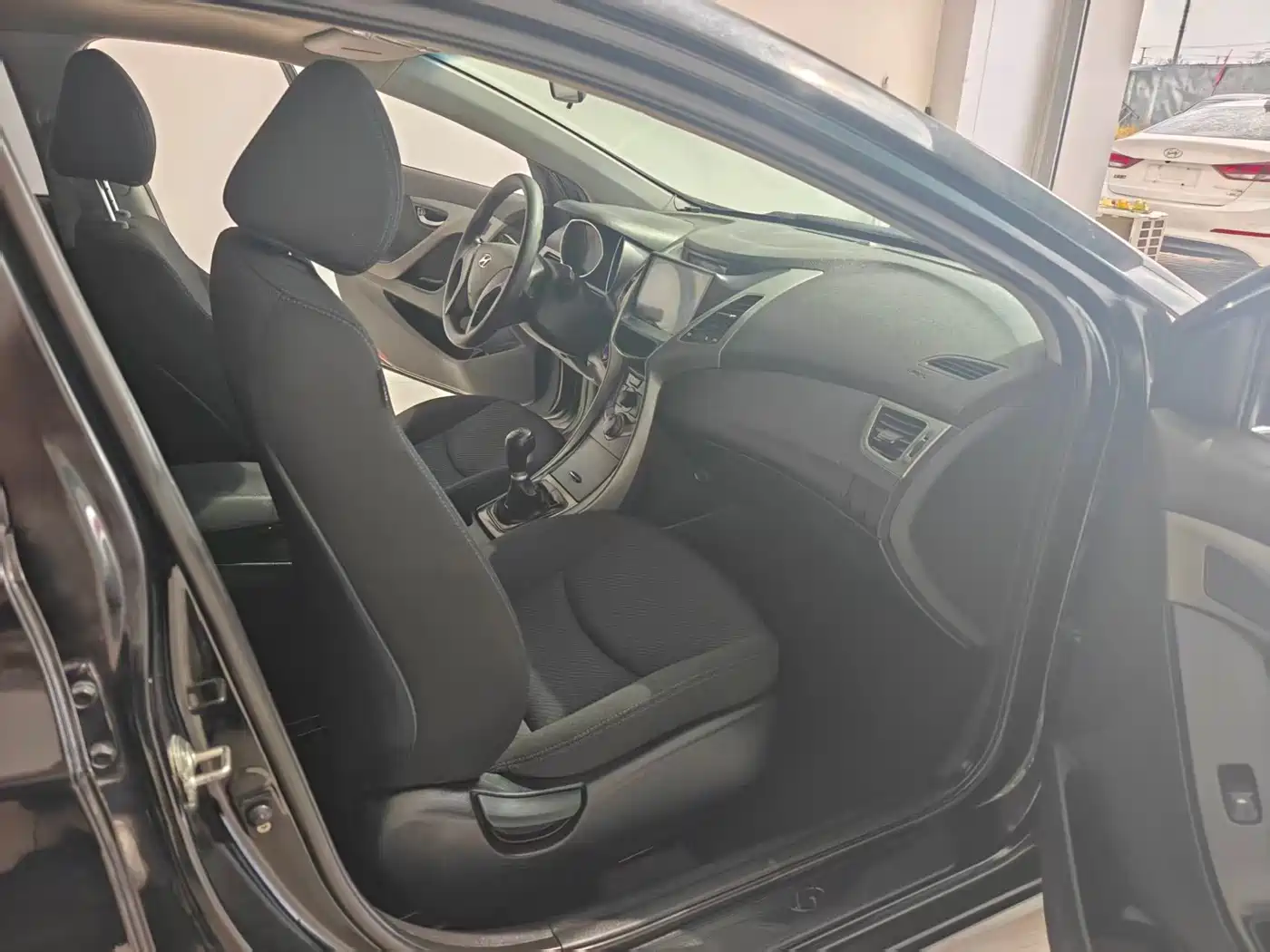 Hyundai Langdong 2013 2012 1.6L Manual Leading