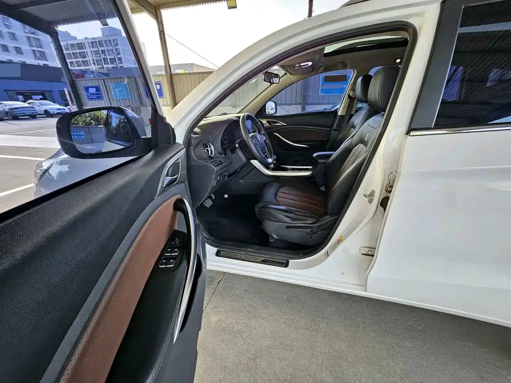 BYD Song 2018 2018 1.5TID Automatic Smart Honor