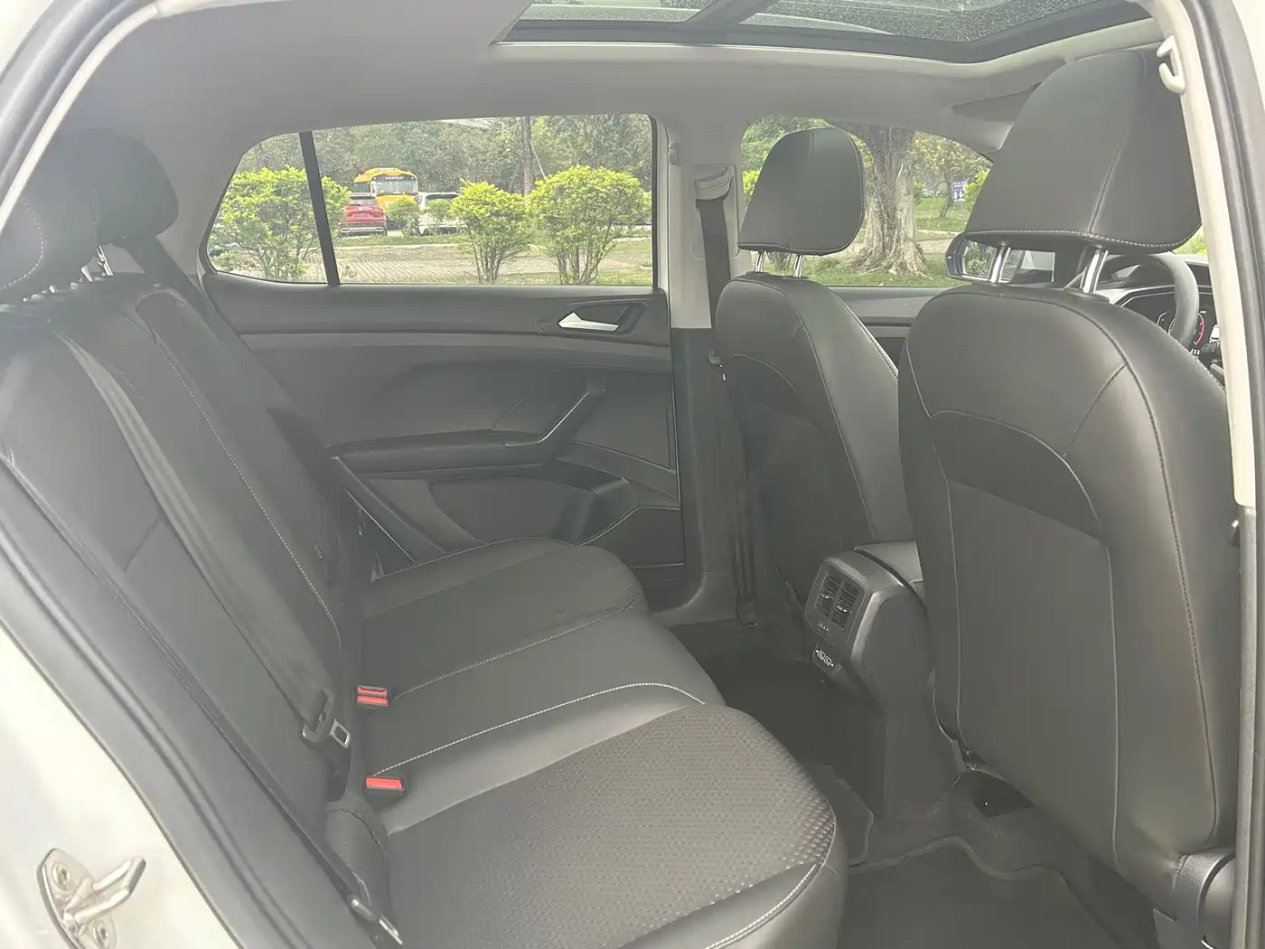 VOLKSWAGEN EXPLORING THE SHADOW