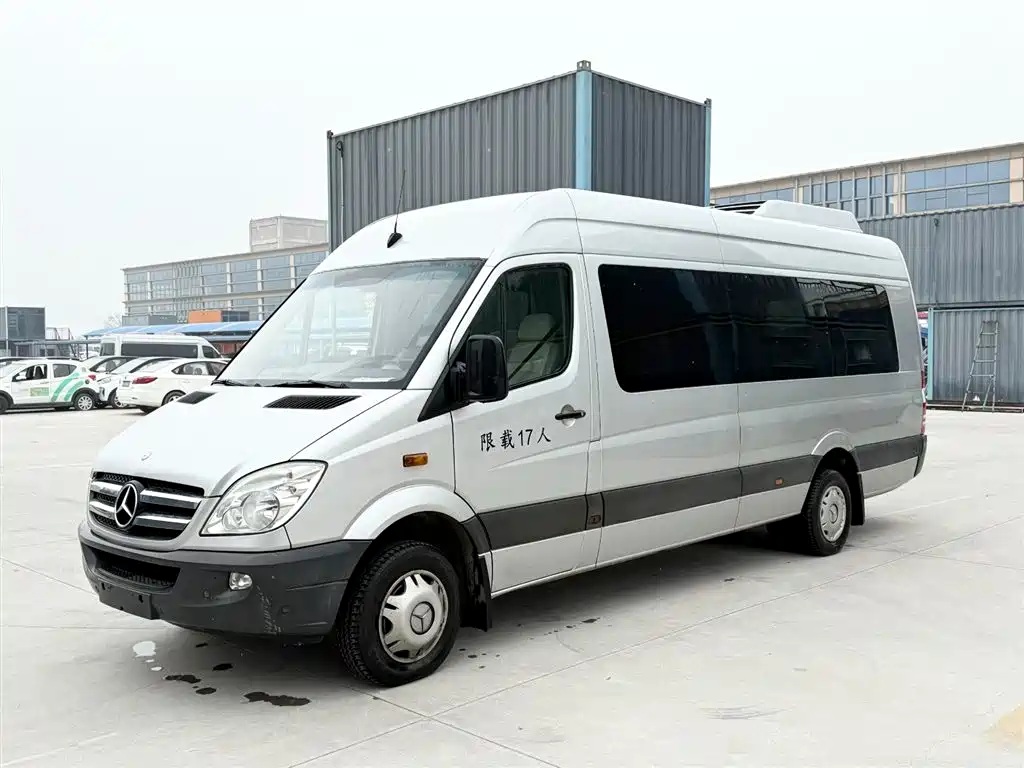Mercedes-Benz Sprinter 2012 Model 2.1T Premium Tour Long Wheelbase