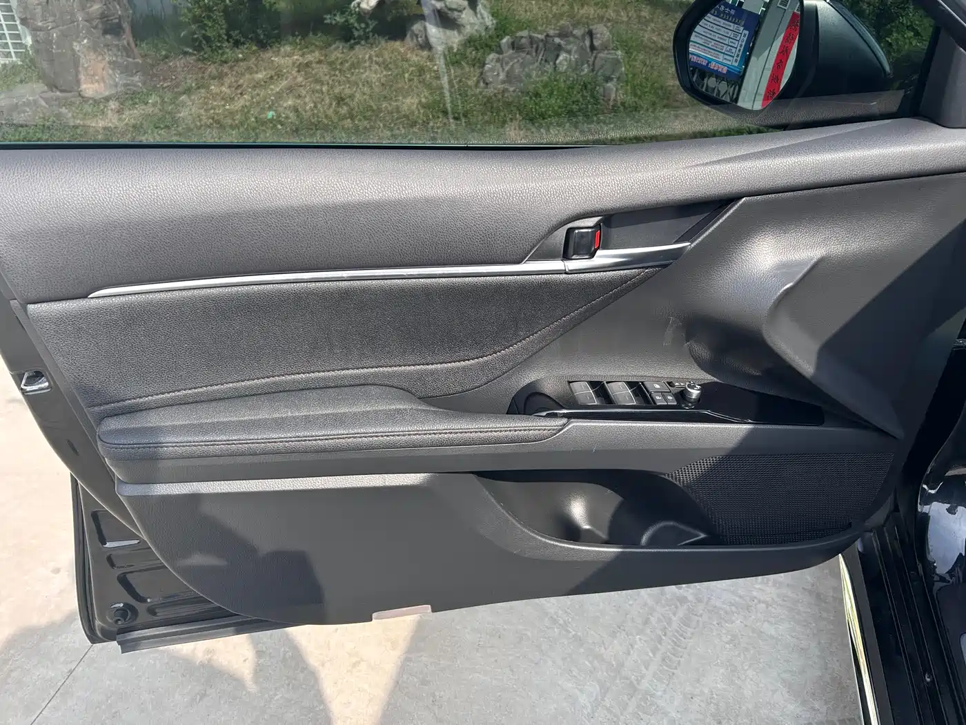 Toyota Camry 2023 2.0G Luxury Edition фото 9
