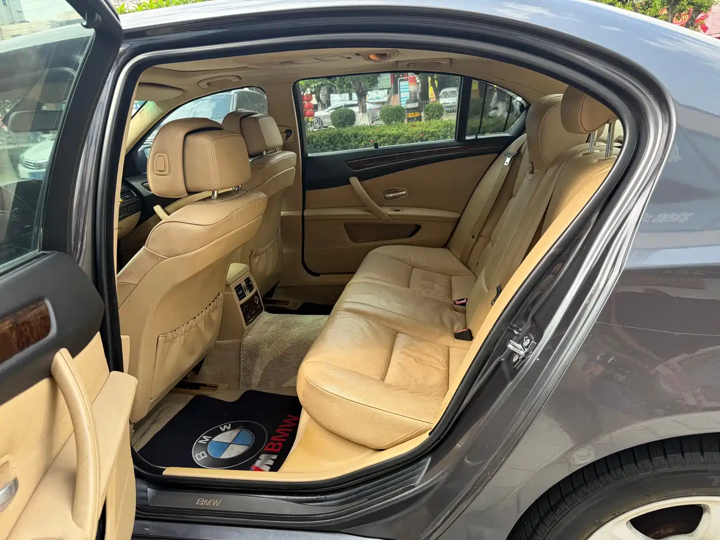 BMW 5 Series 2008 523Li Luxury фото 8