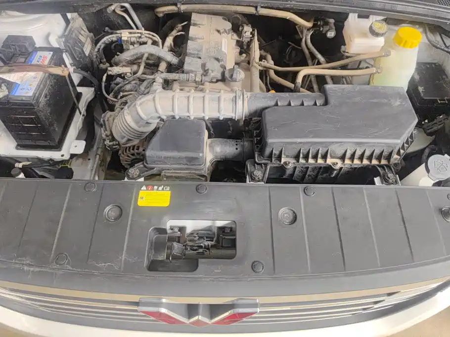 Wuling Motors Wuling Hongguang PLUS 2020 2020 1.5L Manual Standard 5-seater