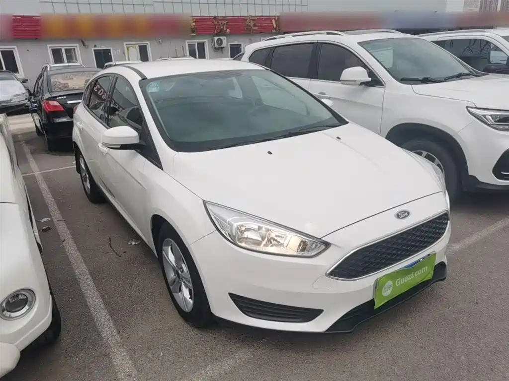 Ford Focus 2019 2018 Hatchback Classic 1.6L Automatic Comfort Smart Edition