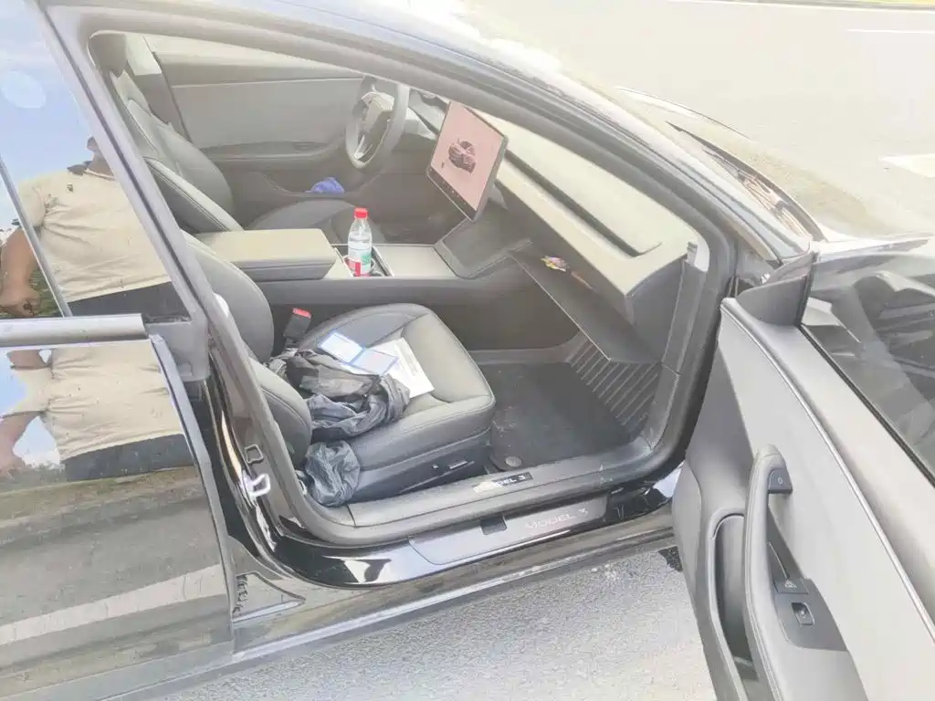 Tesla Model 3 2026 2025 Model Long Range Rear-Wheel Drive