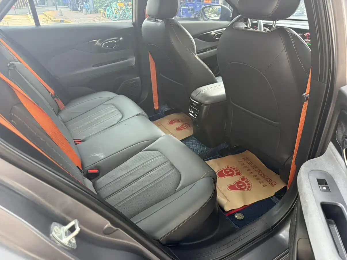 GAC Trumpchi Trumpchi Emkoo 2022 270T DCT J16 R-style Track Edition фото 9