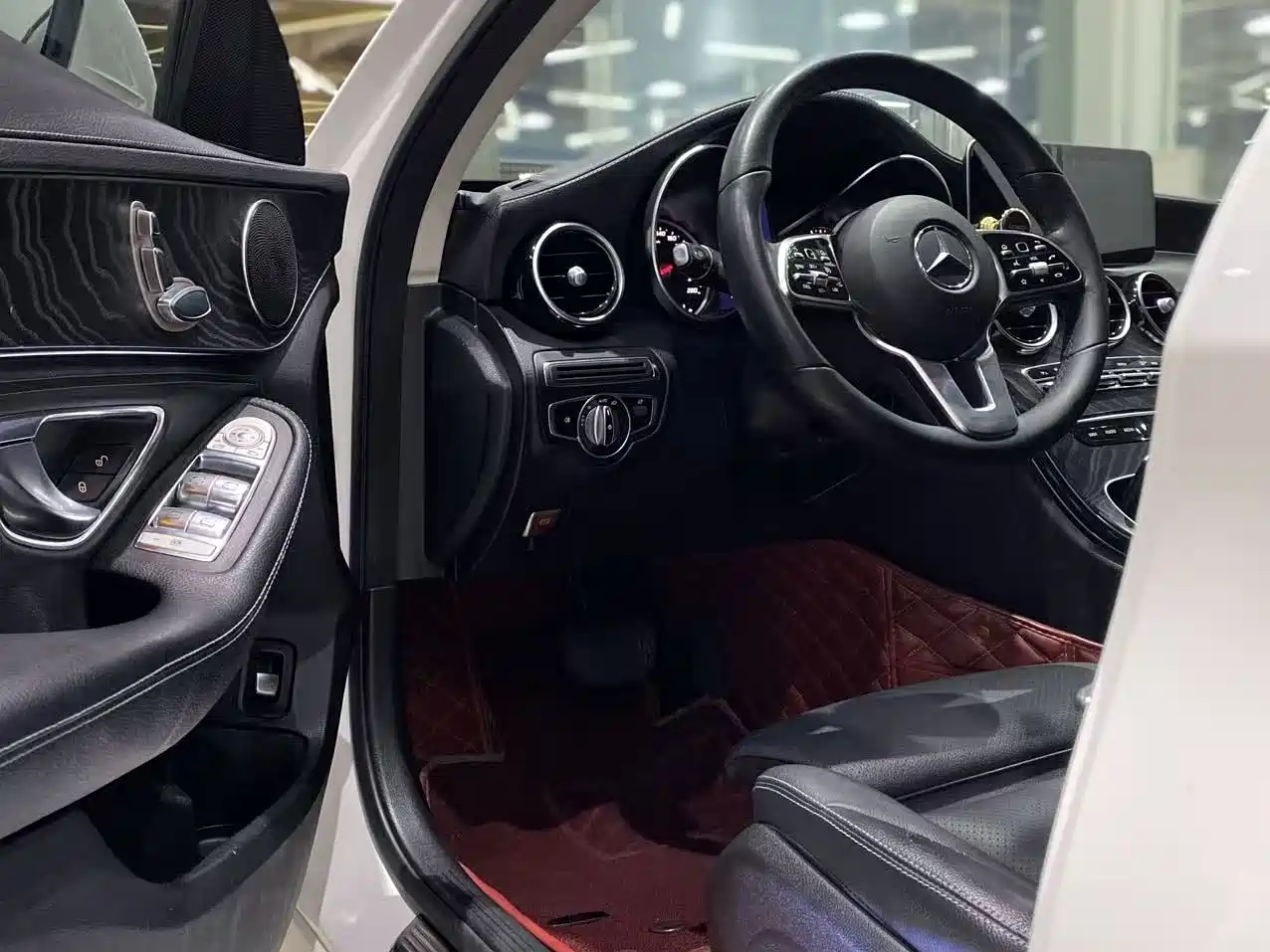 Mercedes-Benz C-Class 2019 C 180 L Fashion Sport Edition фото 15