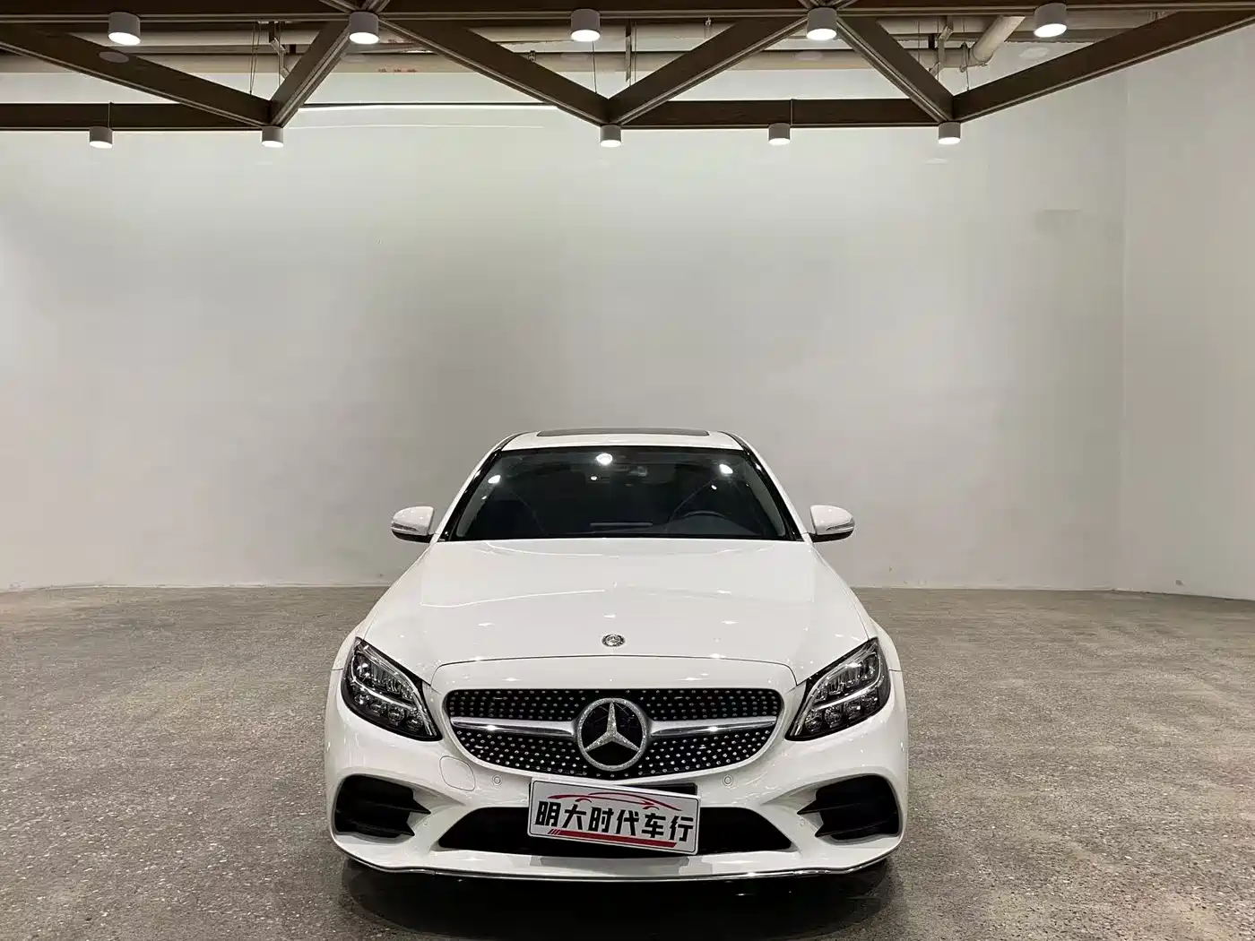 Mercedes-Benz C-Class 2019 C 180 L Fashion Sport Edition фото 2