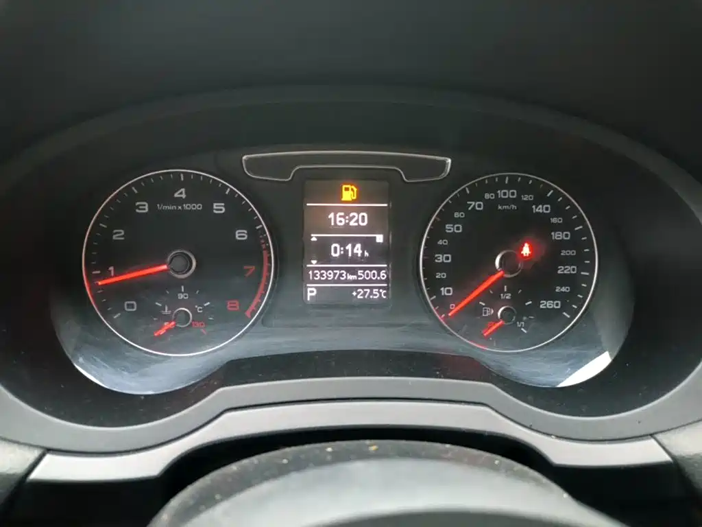 Фото 12 - Audi Q3