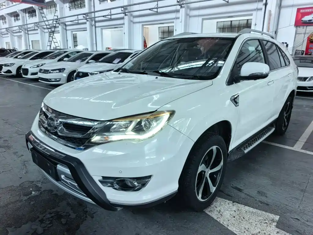 BYD S7 2016 2015 2.0T Upgrade Automatic Flagship