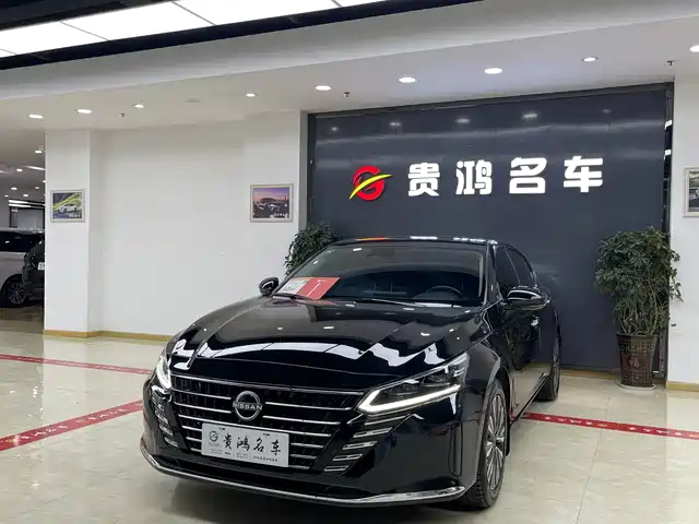 NISSAN TEANA