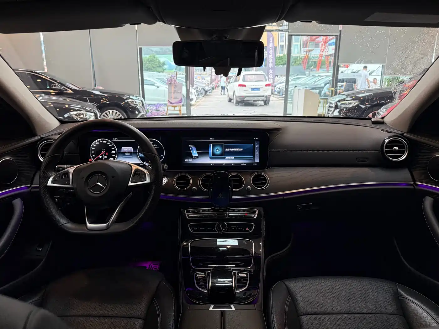 Mercedes-Benz E-Class 2017 E 300 L Sport Fashion фото 17