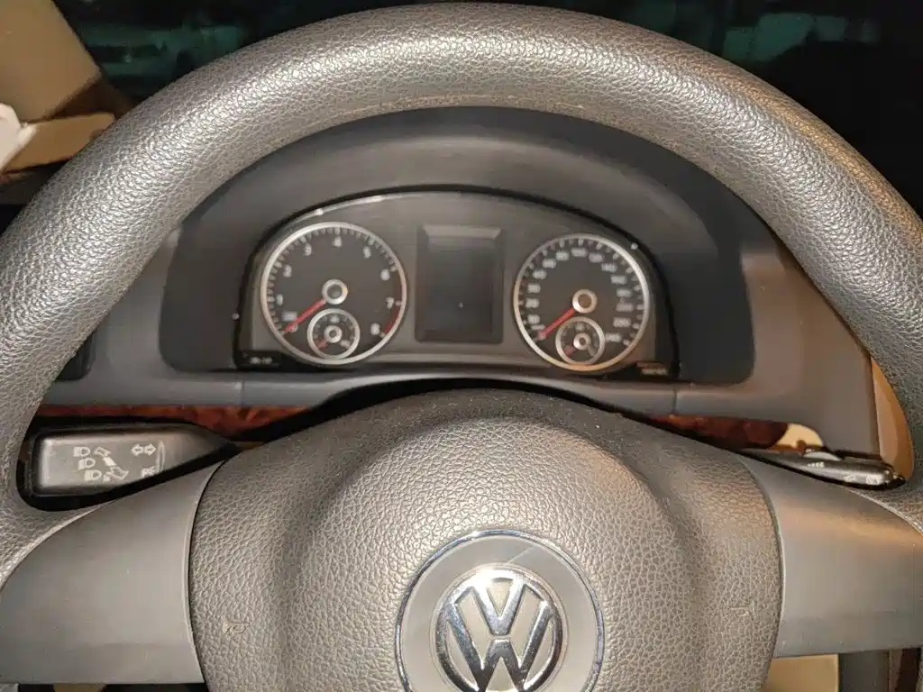 Volkswagen Touran 2015 2013 1.4T Manual Comfort 5-seater