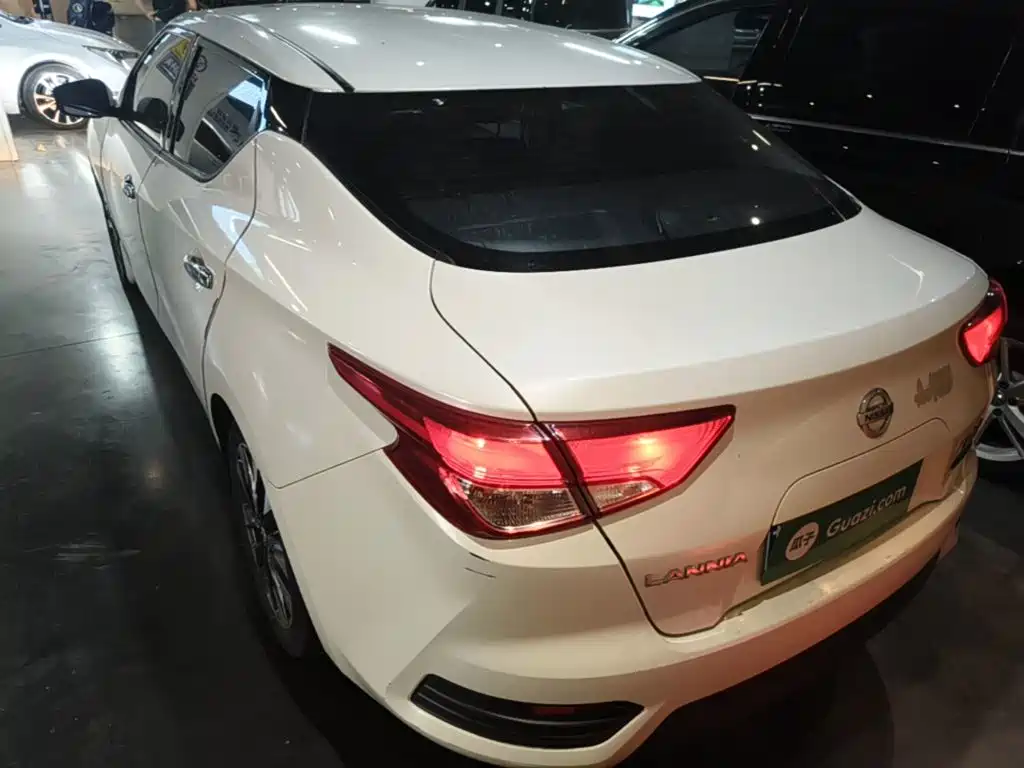 Nissan Bluebird 2019 2019 1.6L CVT Smart Connect Cool Edition China VI