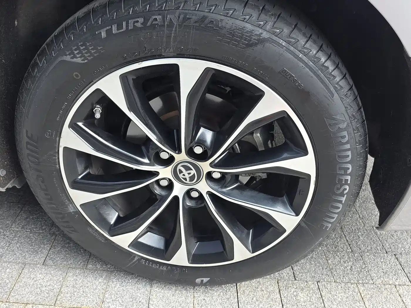 Toyota Avalon 2022 2.5L Luxury Edition фото 9