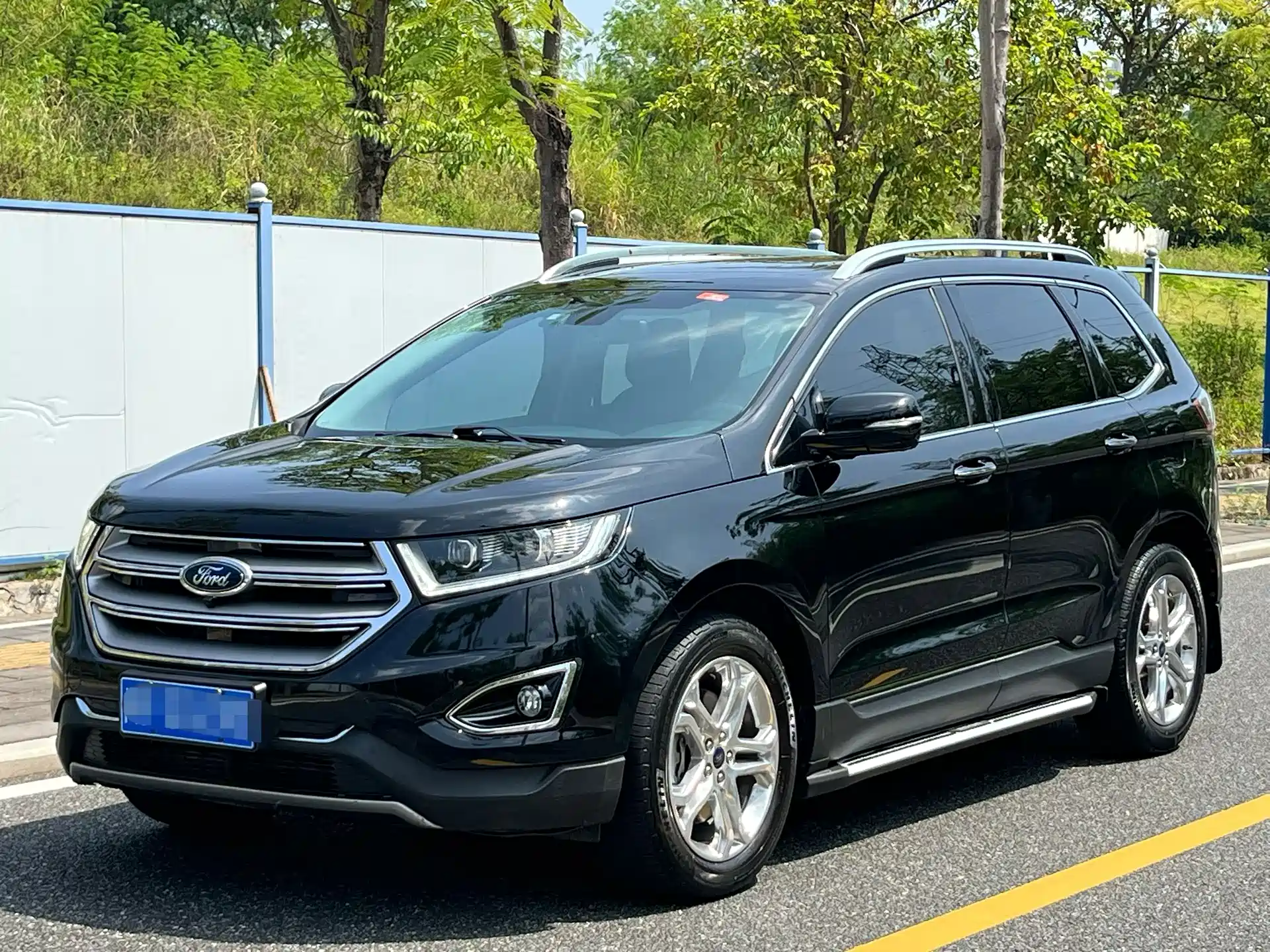 Фото 1 - Ford Edge