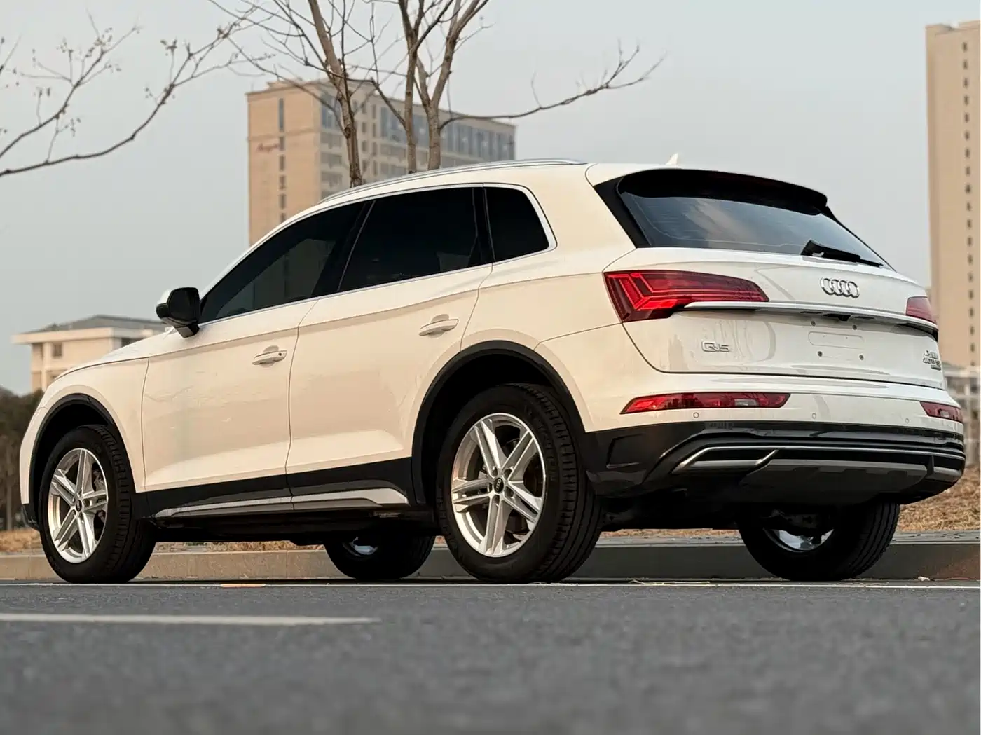 Audi Q5L 2023 40T Fashion Elegance фото 13