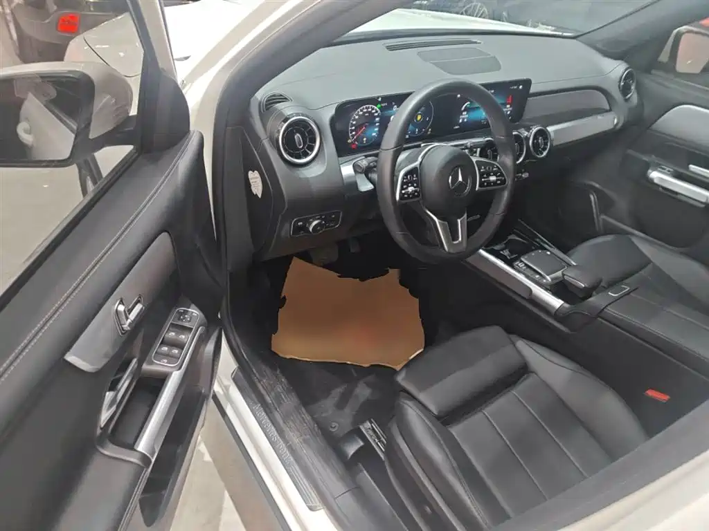 Mercedes-Benz GLB 2023 GLB 200 Dynamic фото 13