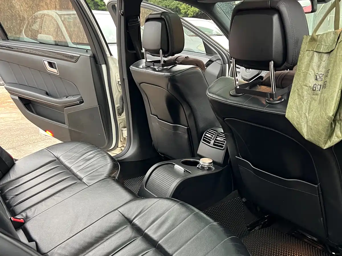 Mercedes-Benz E-Class 2015 Facelift E 260 L Luxury фото 10