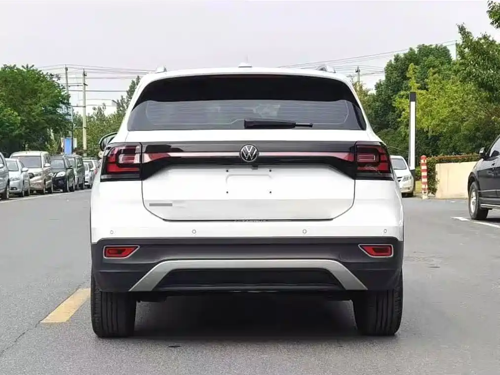 Volkswagen Tanying 2021 1.5L Automatic Smart Connect Edition фото 12