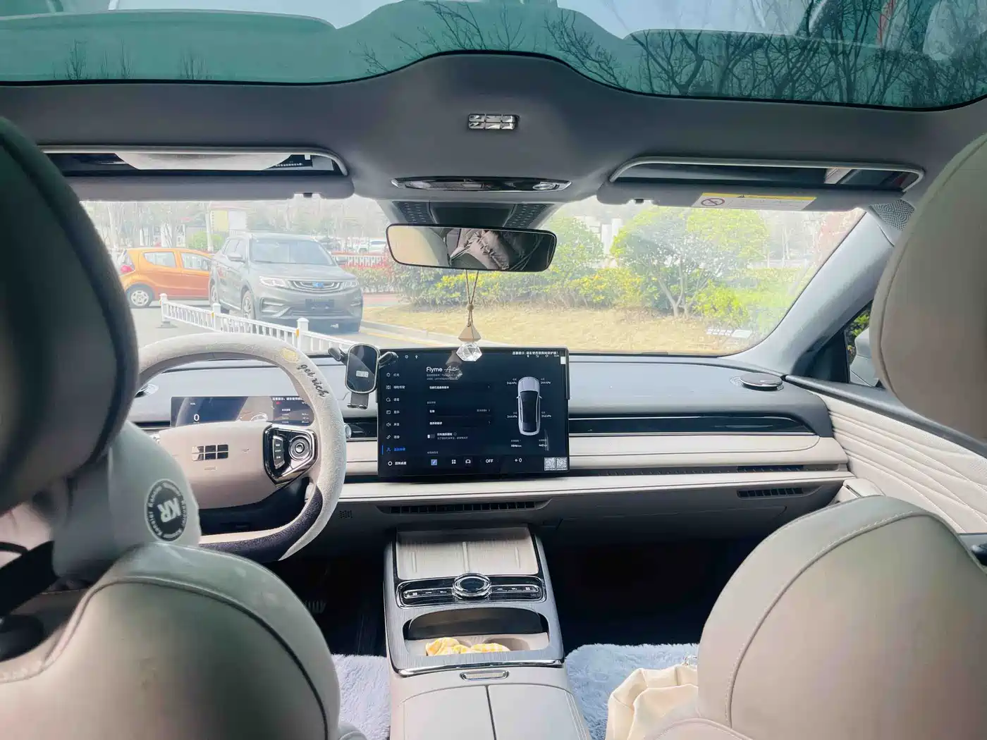 GEELY GALAXY GALAXY SPARKLE 8